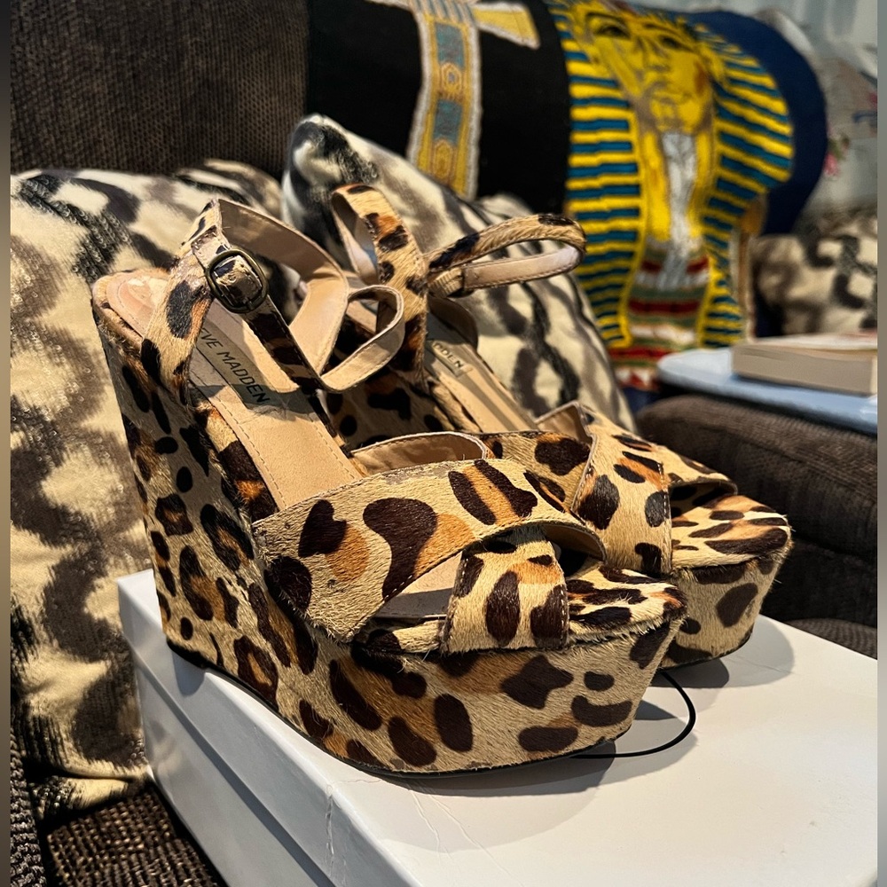 Steve Madden pony hair leopard-print wedges